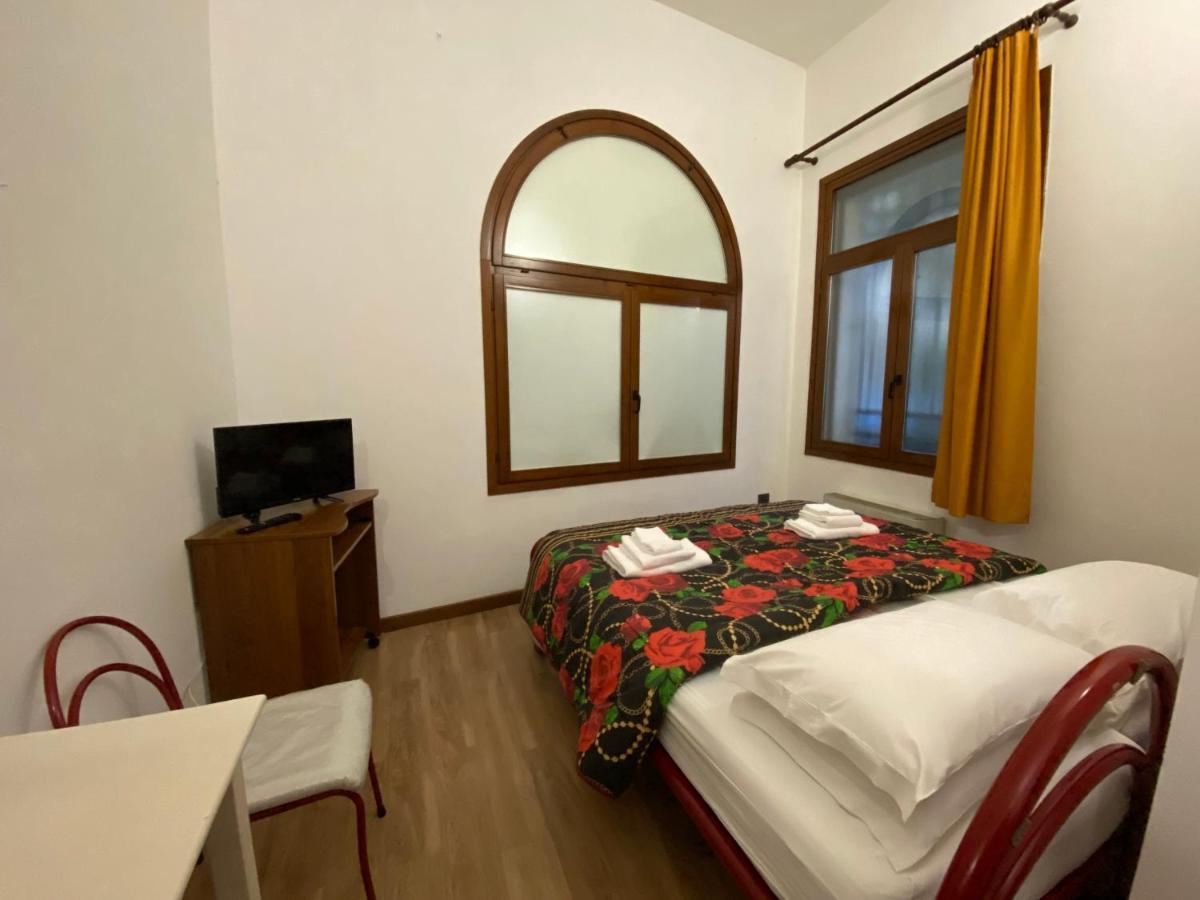 Casa Santa Caterina E Sant Antonio Ξενοδοχείο Πάδοβα Εξωτερικό φωτογραφία